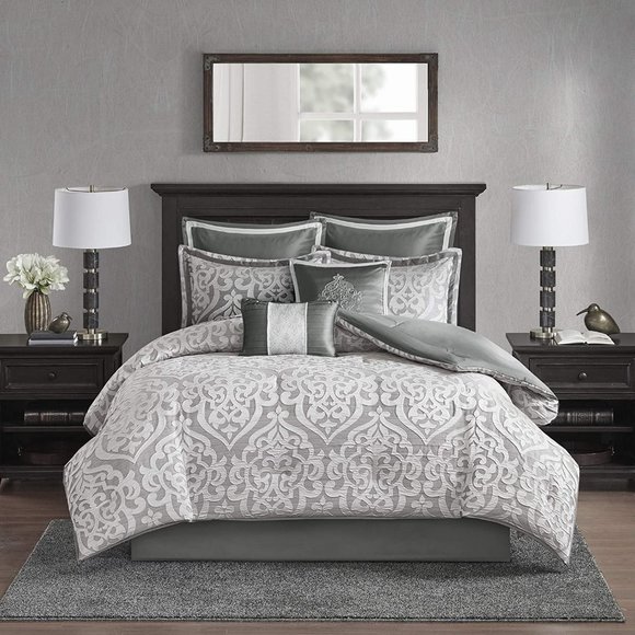 Madison Park Cozy Comforter Set Jacquard Damask Medallion Design Queen - Picture 2 of 6